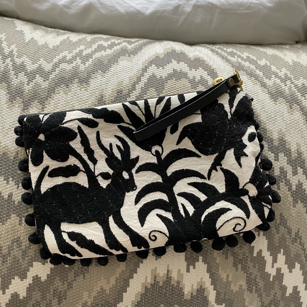 Black Otomi Purse